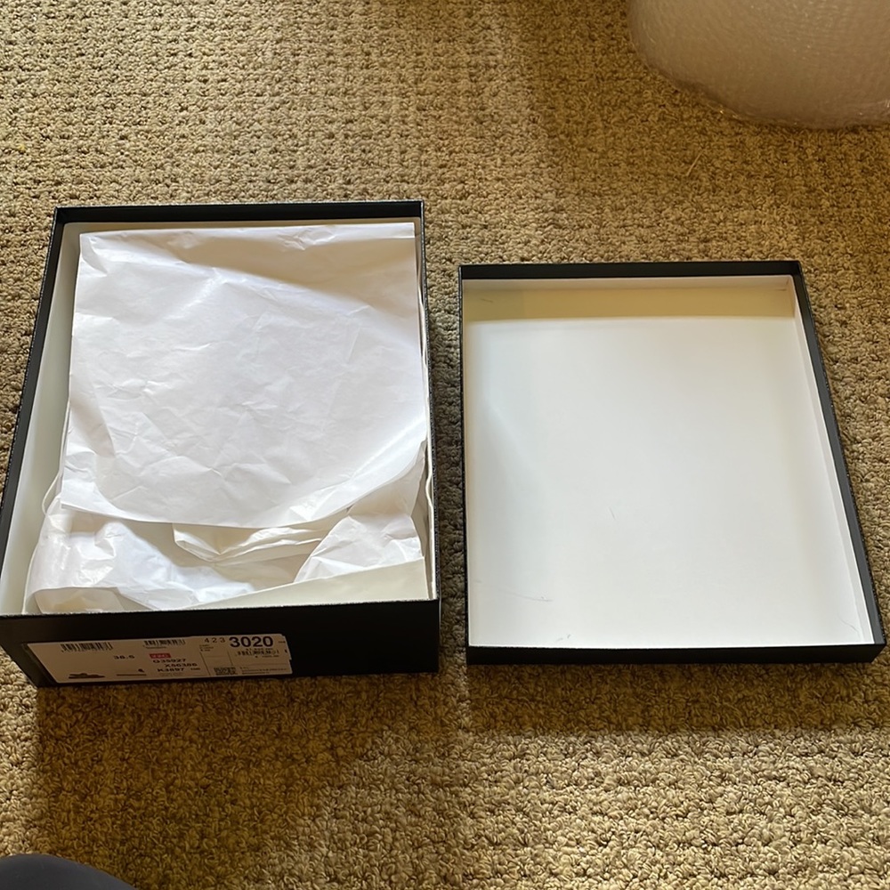 Chanel shoebox - Picture 2 of 5